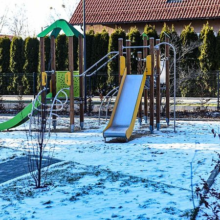 Apartament Villa Park Przy Plazy Z Widokiem Na Jezioro, Taras 50 M2 Ostróda Dış mekan fotoğraf