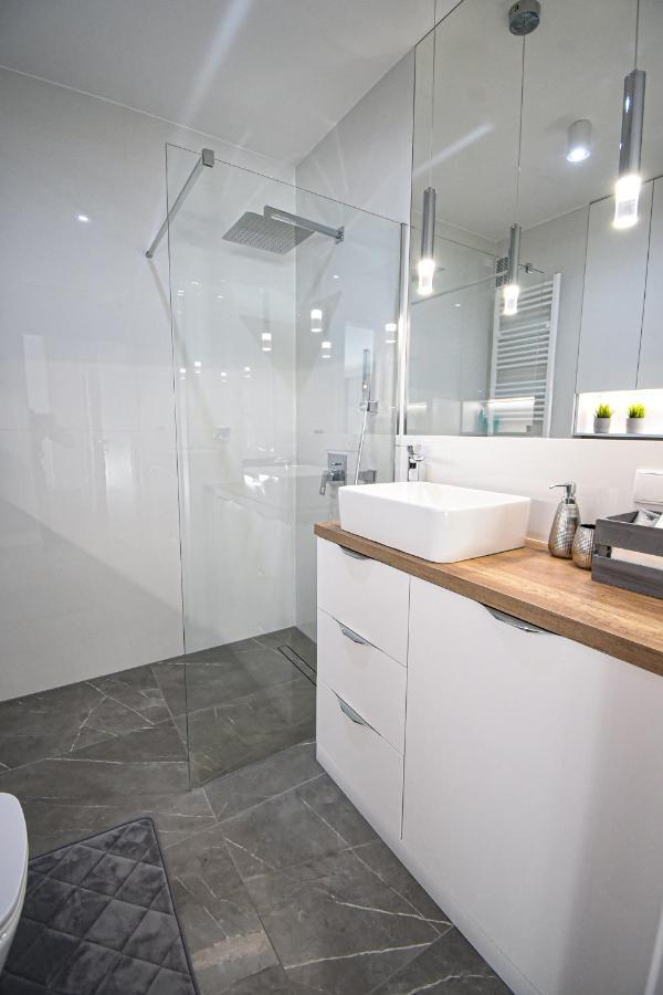 Apartament Villa Park Przy Plazy Z Widokiem Na Jezioro, Taras 50 M2 Ostróda Dış mekan fotoğraf