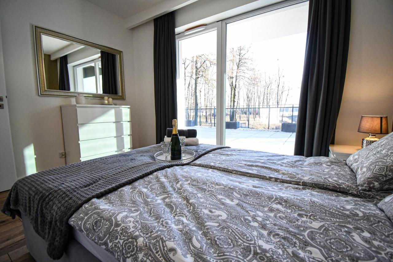 Apartament Villa Park Przy Plazy Z Widokiem Na Jezioro, Taras 50 M2 Ostróda Dış mekan fotoğraf