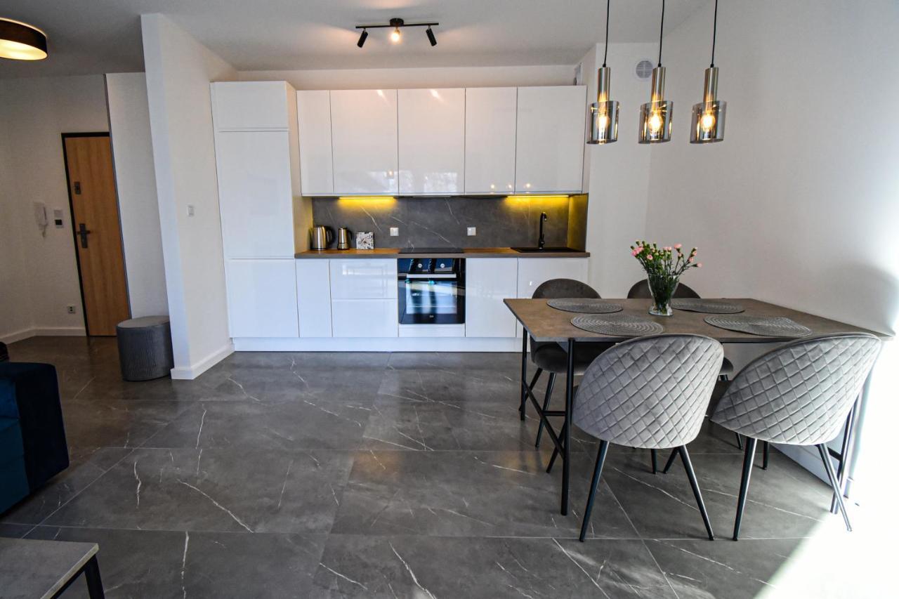 Apartament Villa Park Przy Plazy Z Widokiem Na Jezioro, Taras 50 M2 Ostróda Dış mekan fotoğraf